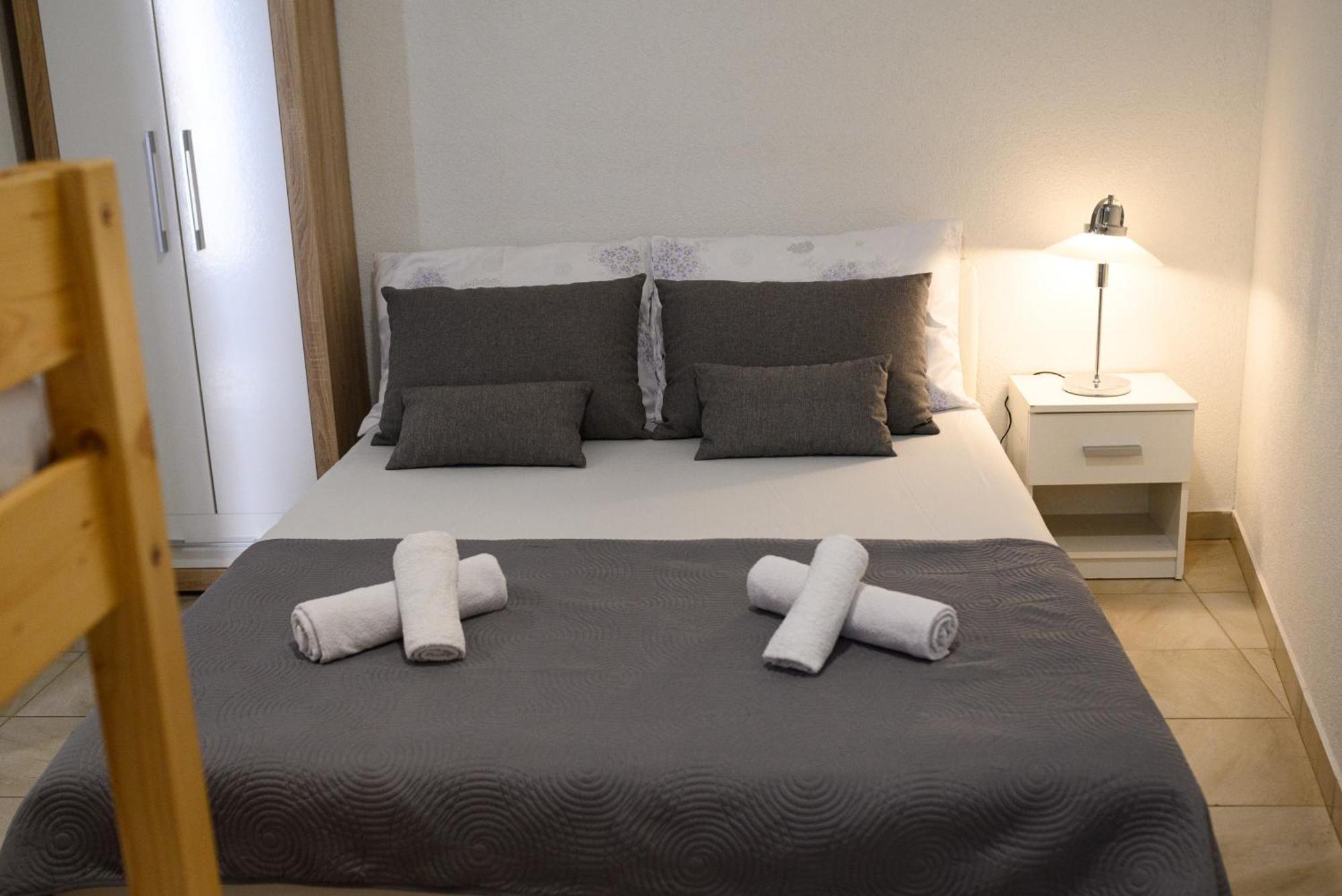 Apartments Coric Trogir Kültér fotó